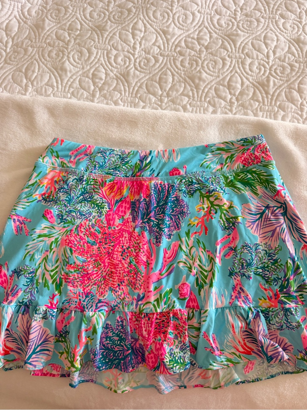 Lilly Pulitzer luxletic skort with ruffles on back